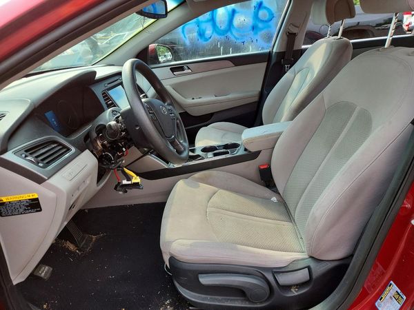 2016 HYUNDAI SONATA — DENT
