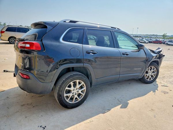2015 JEEP CHEROKEE LATITUDE 4X4