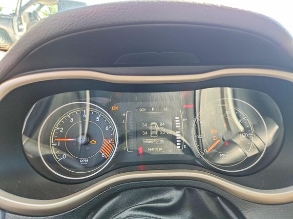 2015 JEEP CHEROKEE LATITUDE 4X4