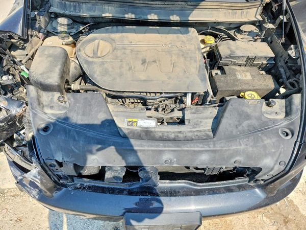 2015 JEEP CHEROKEE LATITUDE 4X4