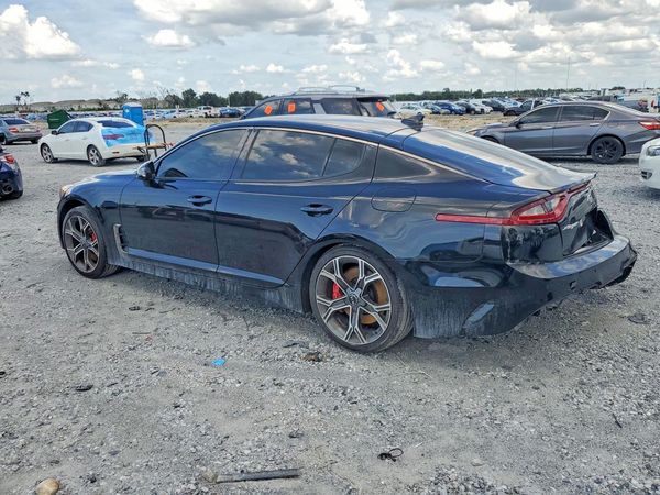2019 KIA STINGER