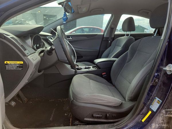 2014 HYUNDAI SONATA