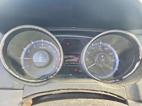 2014 HYUNDAI SONATA