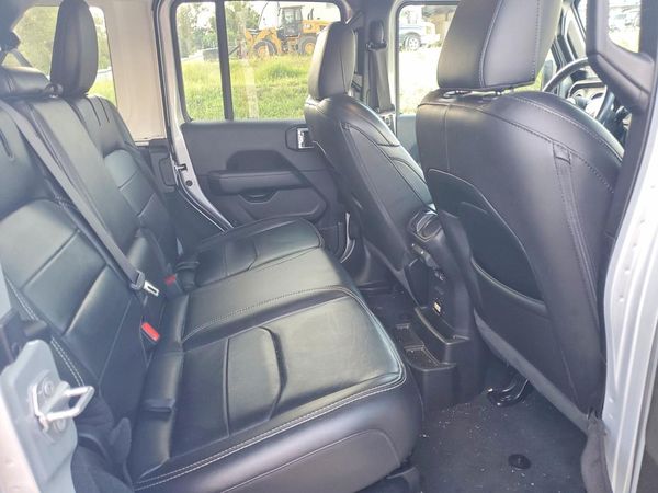 2022 JEEP WRANGLER UNLIMITED SAHARA 4XE