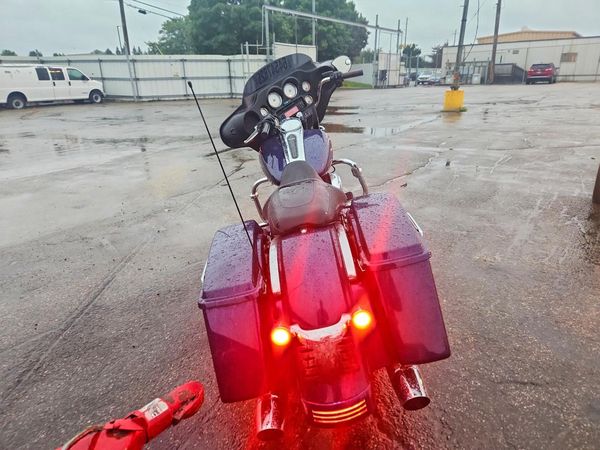 2012 HARLEY-DAVIDSON FLHX