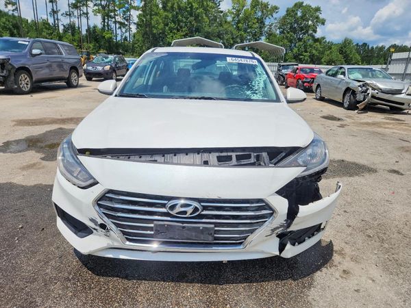 2019 HYUNDAI ACCENT SE and SEL