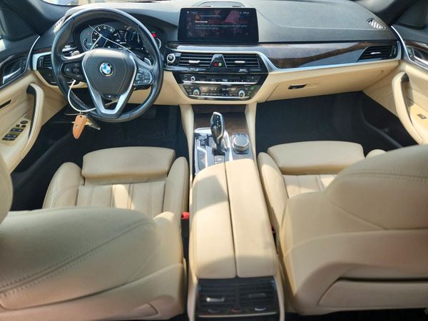 2018 BMW 530XE