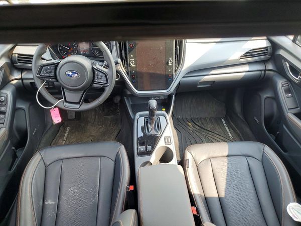 2025 SUBARU CROSSTREK