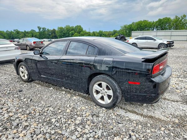 2013 DODGE CHARGER SE