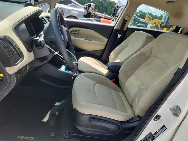 2013 KIA RIO 5-DOOR EX / SX