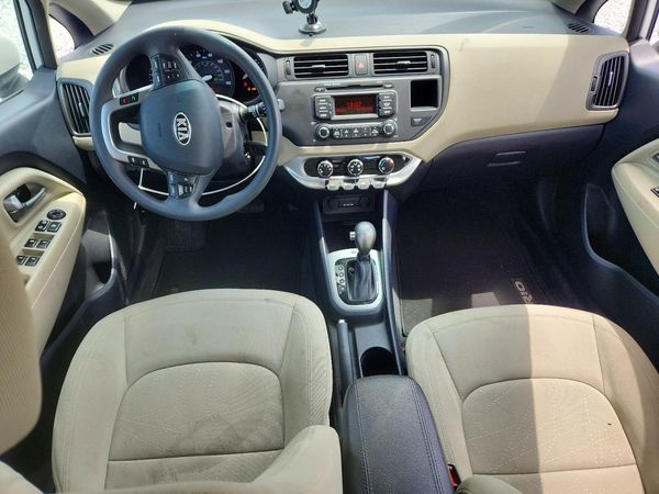 2013 KIA RIO 5-DOOR EX / SX