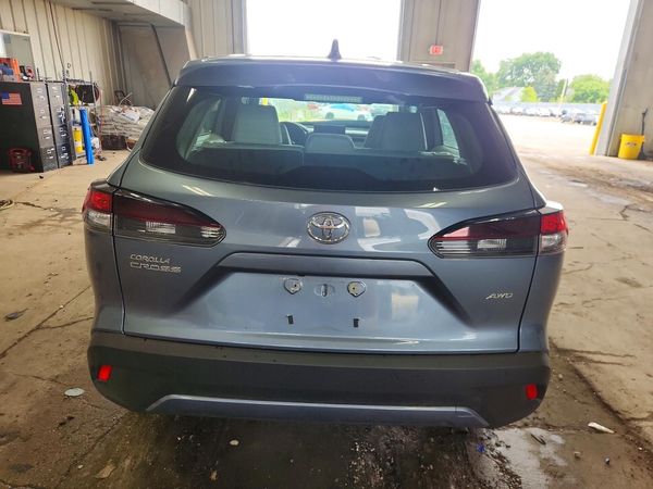 2026 TOYOTA COROLLA CROSS L