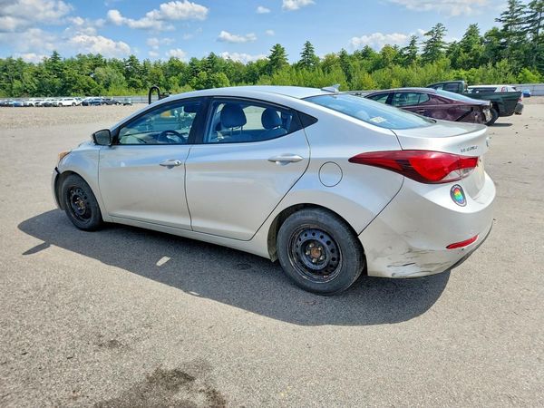 2016 HYUNDAI ELANTRA