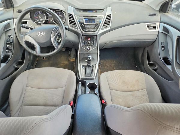 2016 HYUNDAI ELANTRA