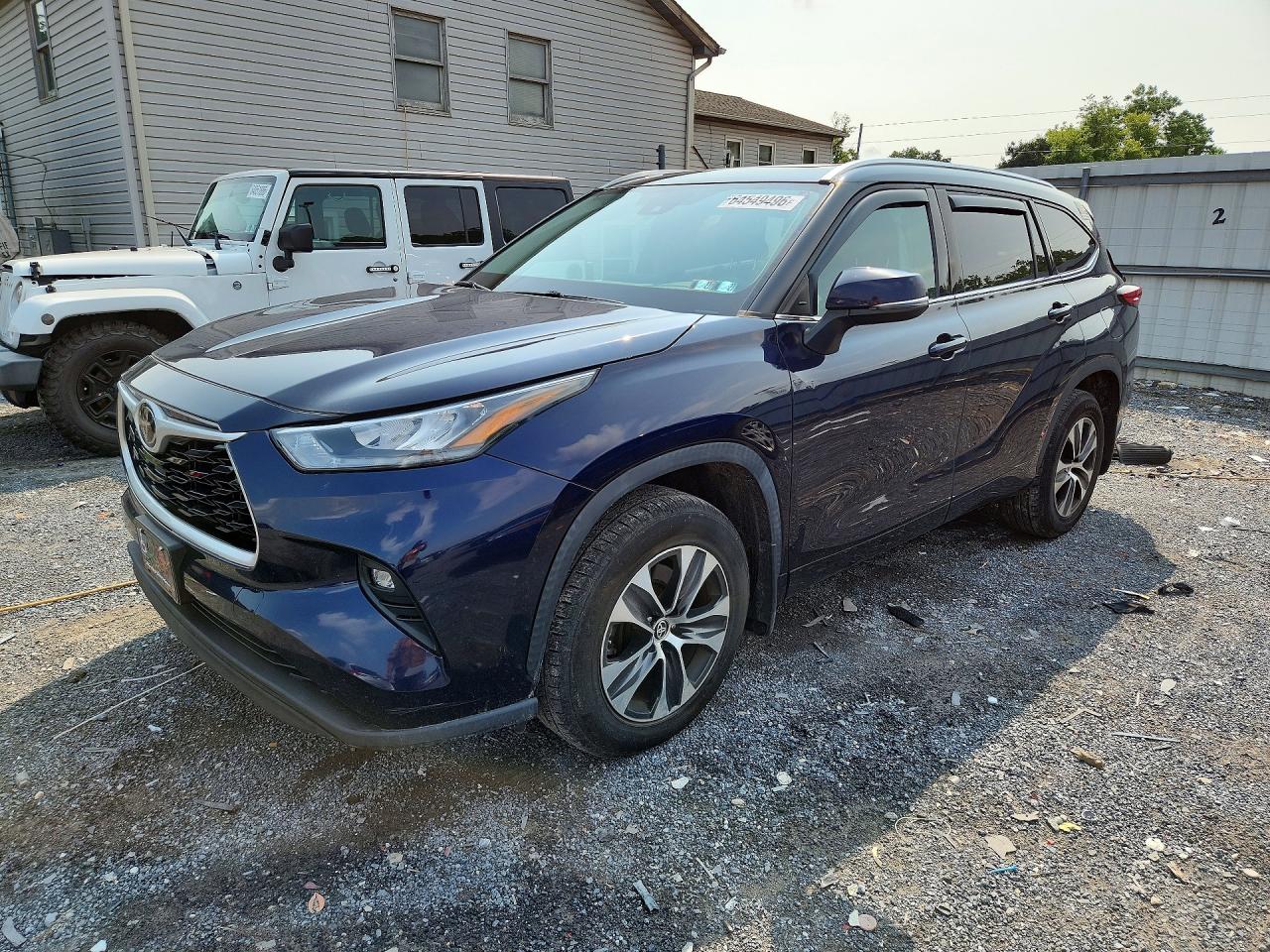 2020 TOYOTA HIGHLANDER