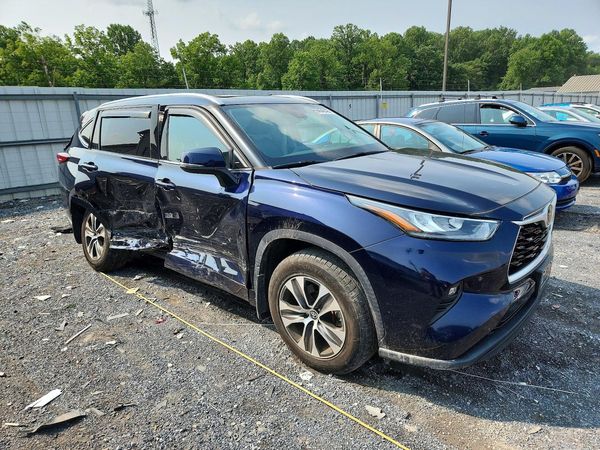 2020 TOYOTA HIGHLANDER