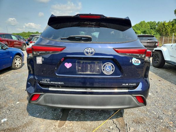 2020 TOYOTA HIGHLANDER