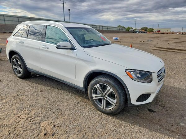 2019 MERCEDES-BENZ GLC GLC 300-4M