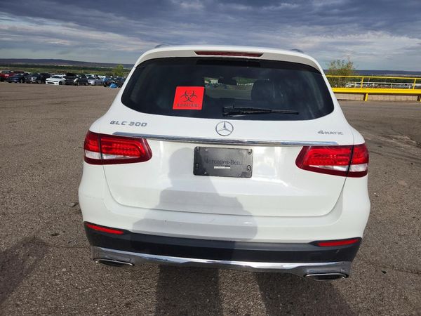 2019 MERCEDES-BENZ GLC GLC 300-4M
