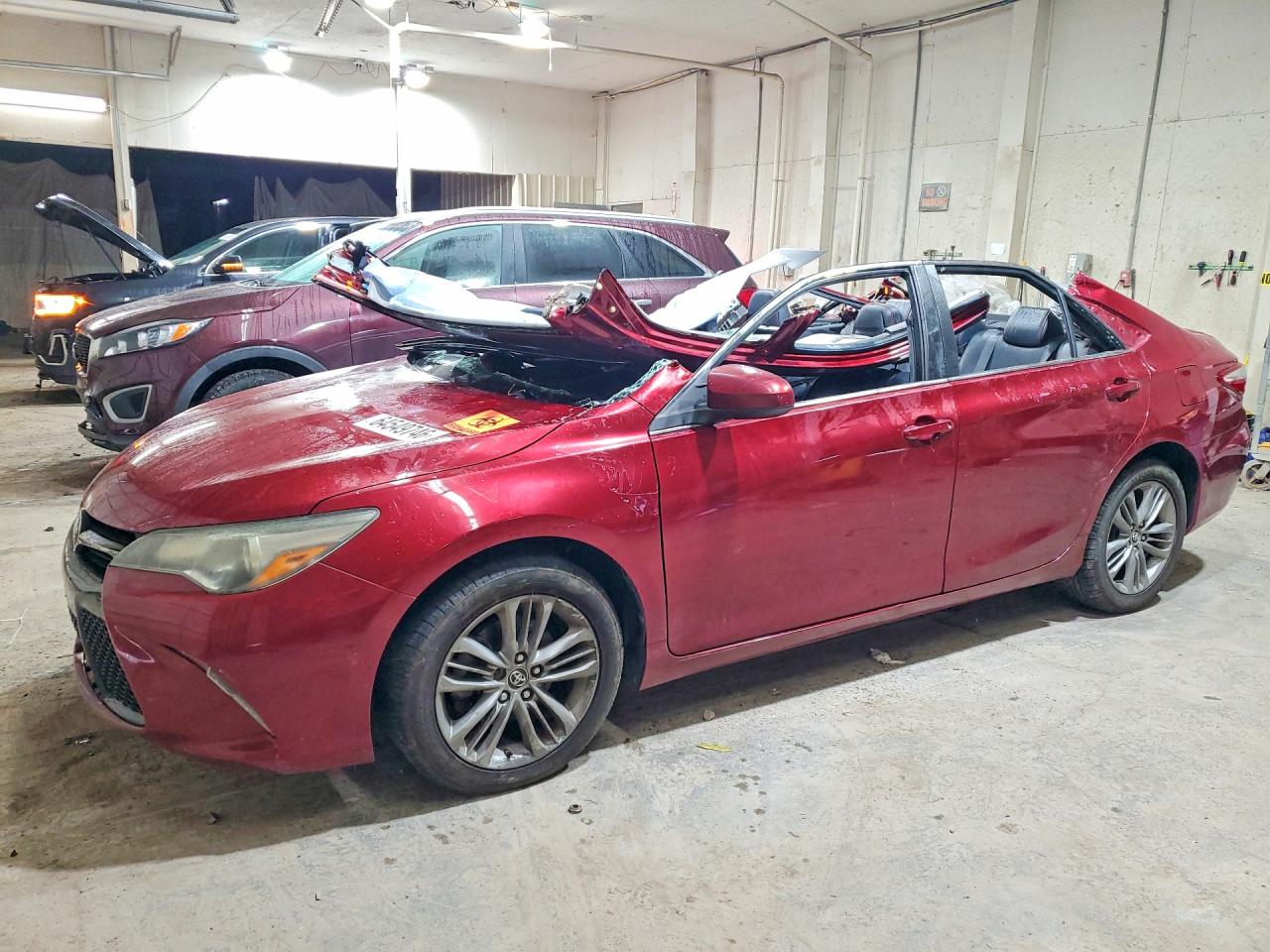 2015 TOYOTA CAMRY