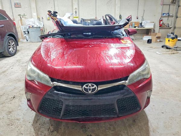 2015 TOYOTA CAMRY