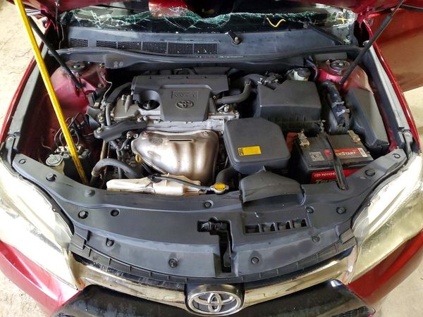 2015 TOYOTA CAMRY