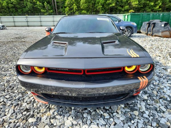2015 DODGE CHALLENGER SXT Plus