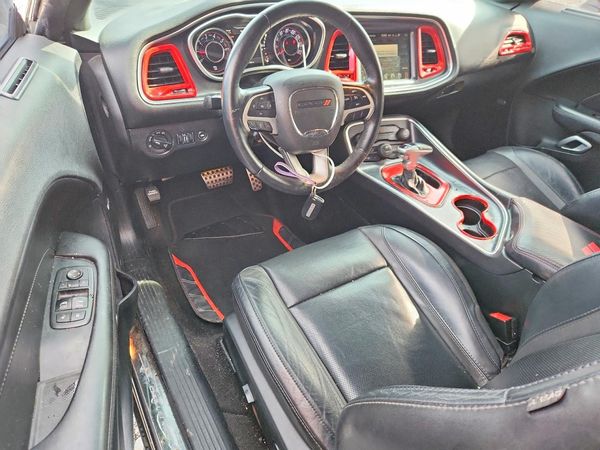2015 DODGE CHALLENGER SXT Plus