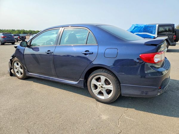 2013 TOYOTA COROLLA