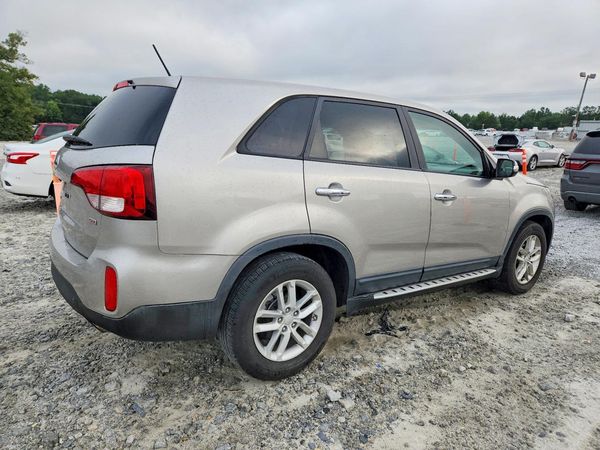 2014 KIA SORENTO Base/ LX