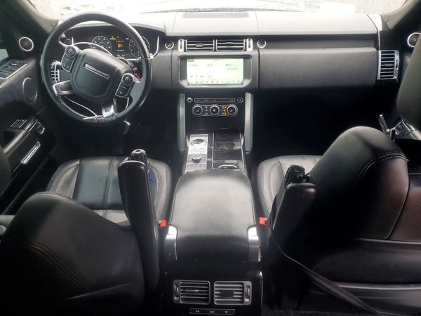 2017 LAND ROVER RANGEROVER Base