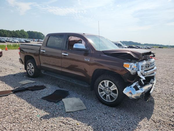 2015 TOYOTA TUNDRA Platinum Grade