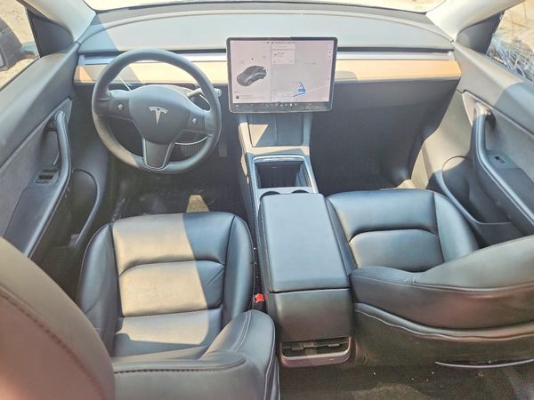 2021 TESLA MODEL Y