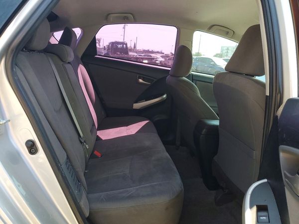 2015 TOYOTA PRIUS