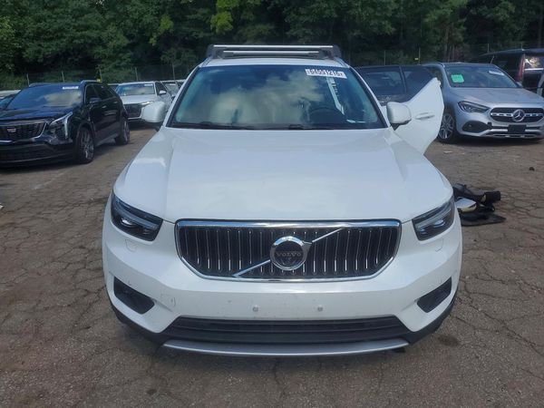2019 VOLVO XC40 Inscription — DIRF