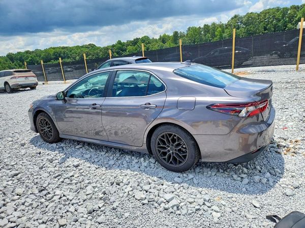 2024 TOYOTA CAMRY