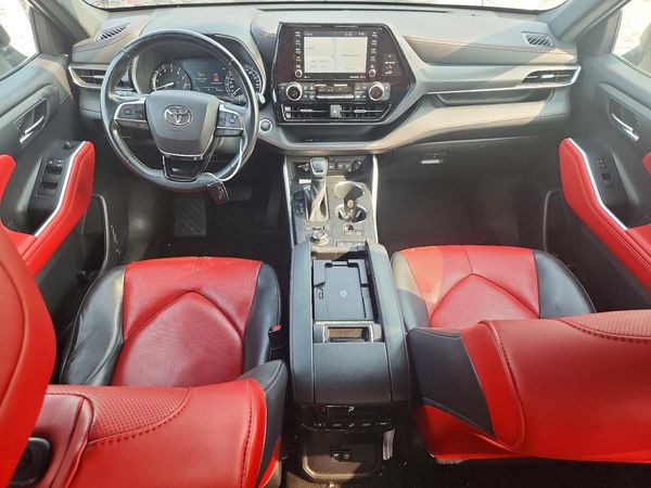 2021 TOYOTA HIGHLANDER