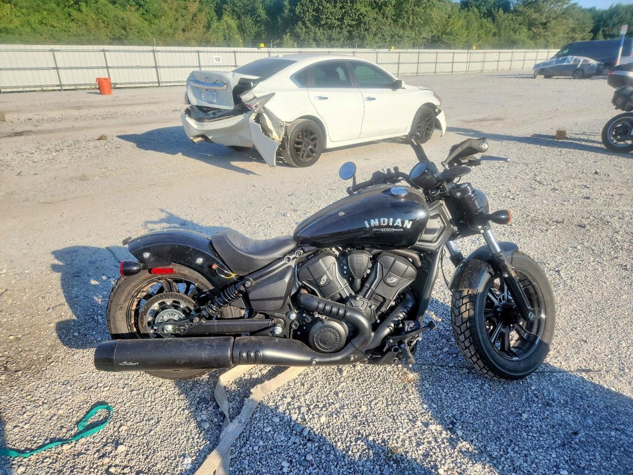 2025 INDIAN MOTORCYCLE CO. MOTORCYCLE