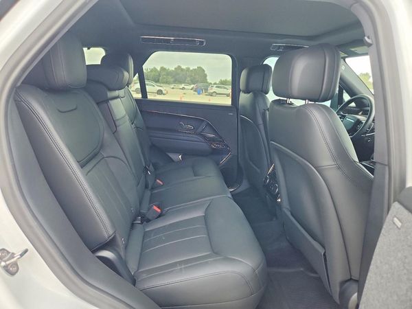 2025 LAND ROVER RANGE ROVER SPORT