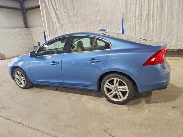 2014 VOLVO S60