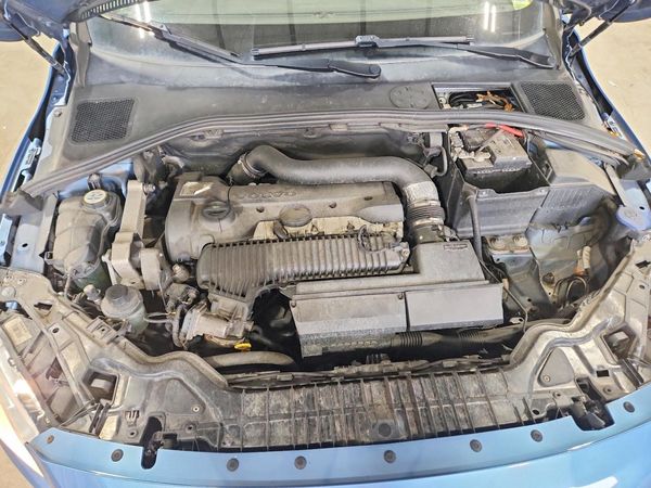 2014 VOLVO S60