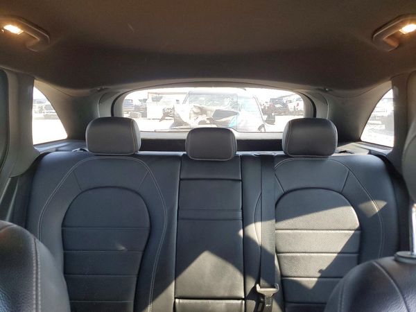 2020 MERCEDES-BENZ GLC GLC300