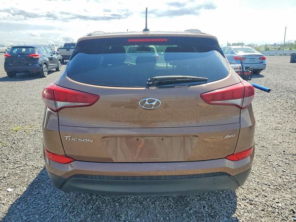 2016 HYUNDAI TUCSON