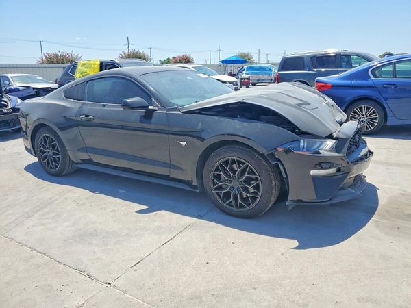 2018 FORD MUSTANG I4 Coupe