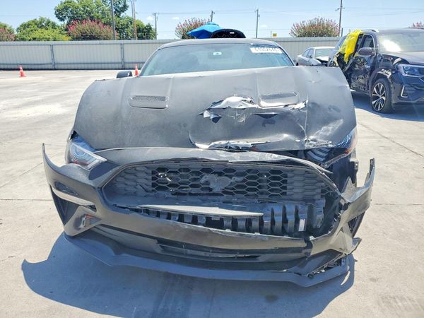 2018 FORD MUSTANG I4 Coupe