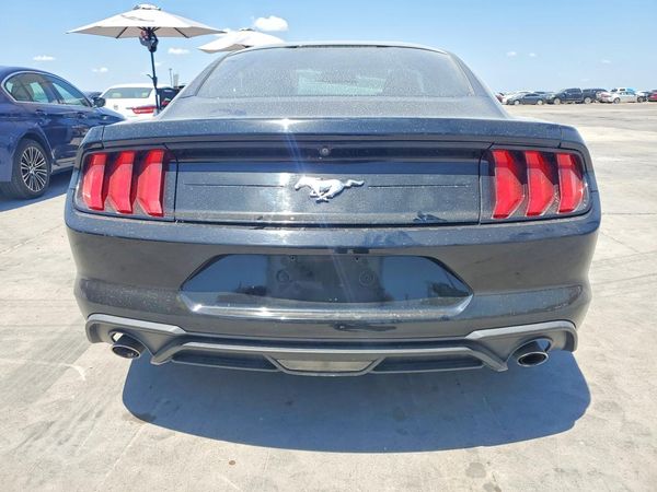 2018 FORD MUSTANG I4 Coupe