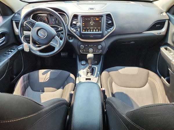 2016 JEEP CHEROKEE LATITUDE 4X4