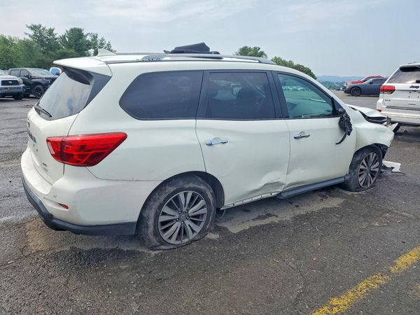 2019 NISSAN PATHFINDER