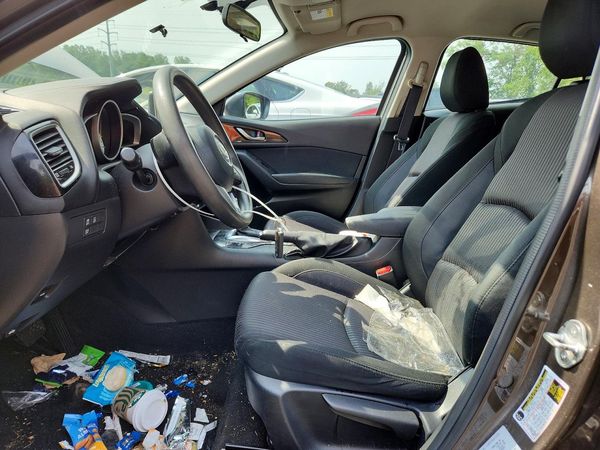 2016 MAZDA 3 Sport/GX