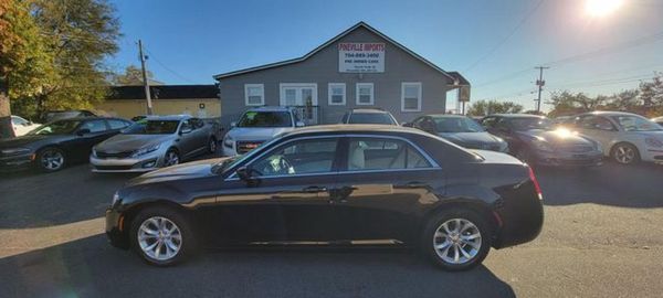 2015 CHRYSLER 300